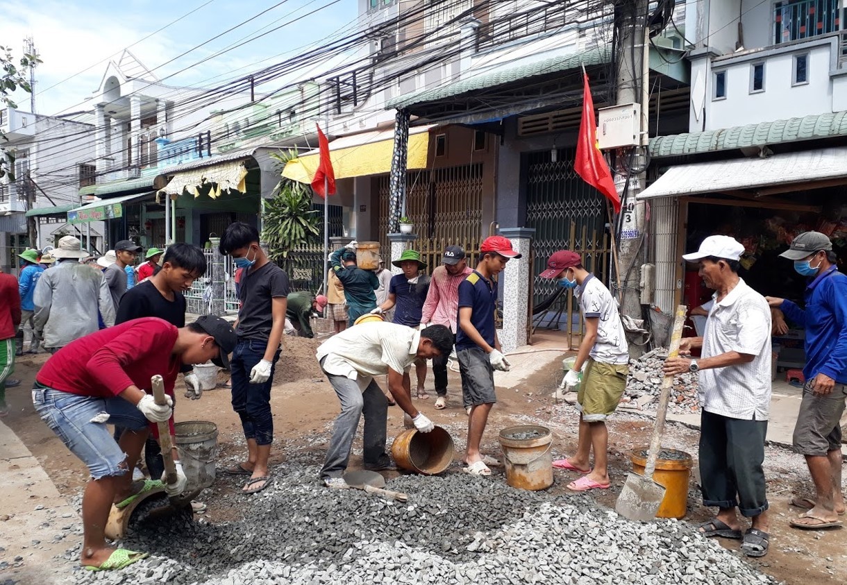 Cải tạo nâng cấp các tuyến đường nội ô thị trấn Cái Dầu