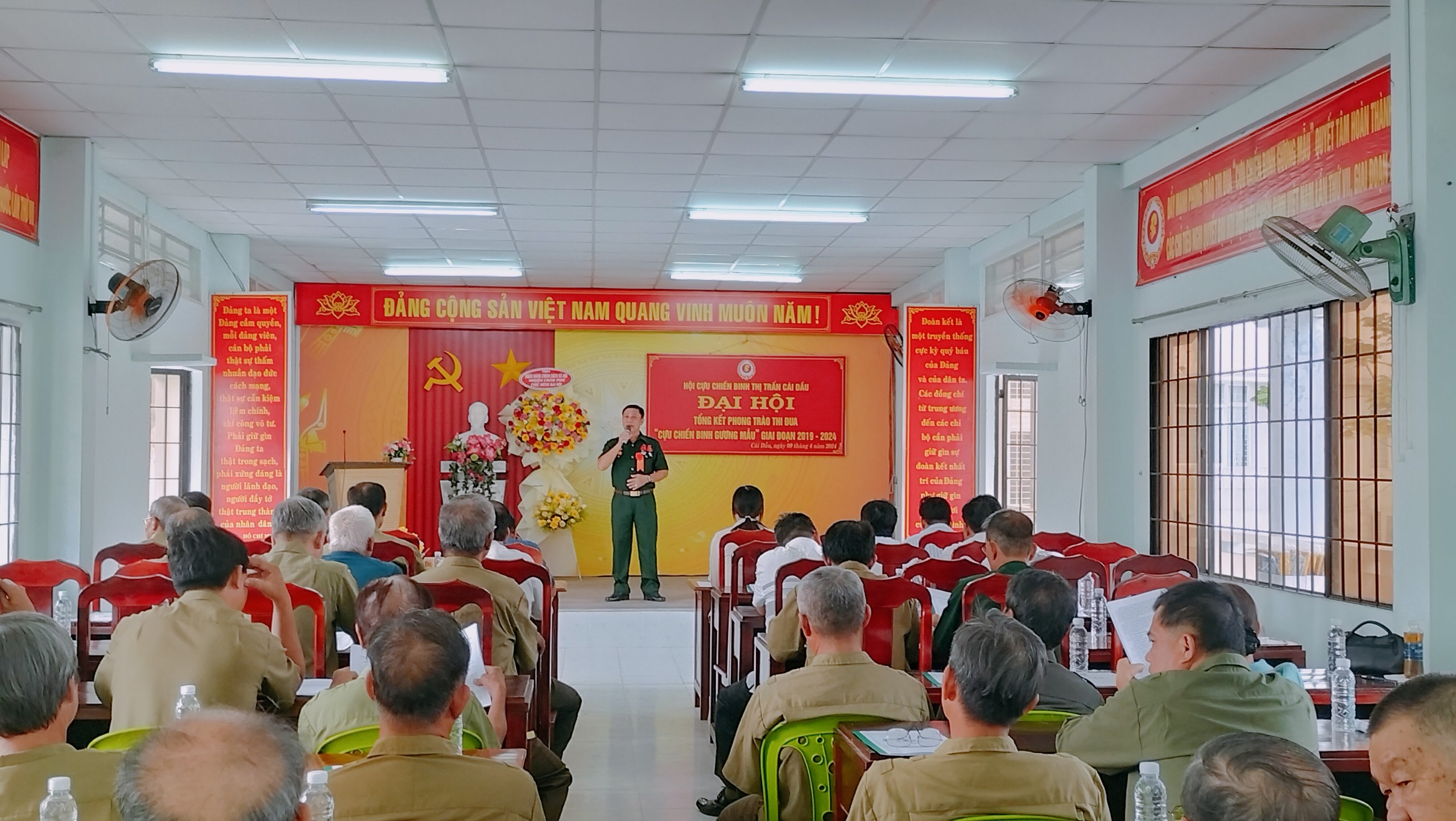 Quang cảnh Hội Nghị tổng kết